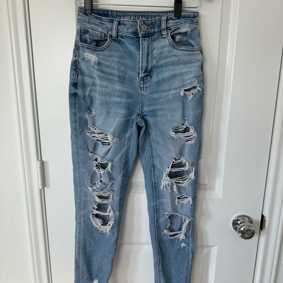 American Eagle Outfitters Stretch Mom Jeans Women's Distressed - Picture 1 of 4